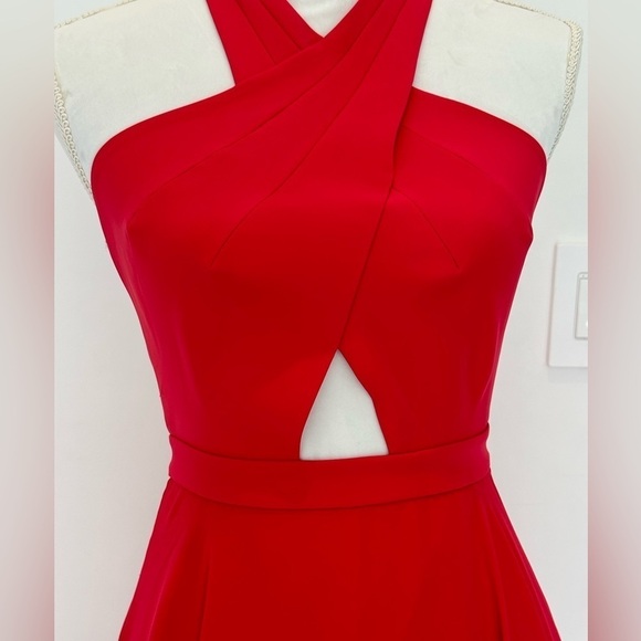 BCBG MaxAzria Annmarie crossover
Halter Asymmetrical Dress size 0 lipstick red - Picture 6 of 8